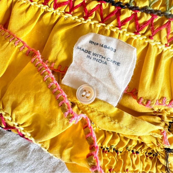 💋SOLD💋✨💛💐DÔEN  ‘Antonella’ Embroidered Floral Heart Hungarian Smocked Top XS - Picture 14 of 16